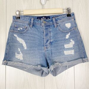 Hollister | High Rise Button Fly Boyfriend Short Vintage Stretch Size 26
